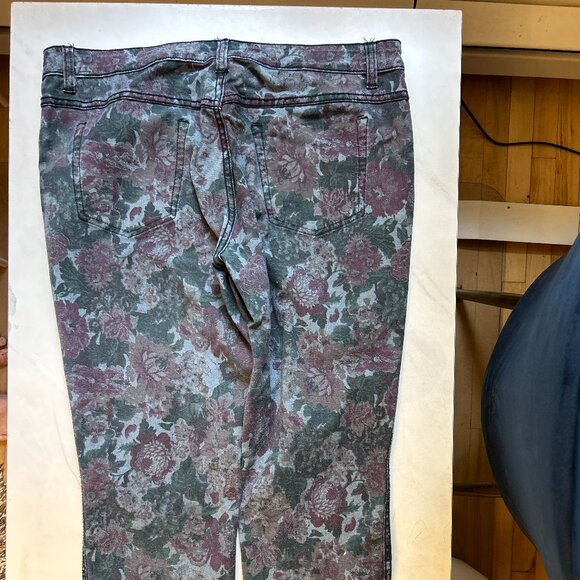 Reversible Skinny Jeans - Picture 2 of 4